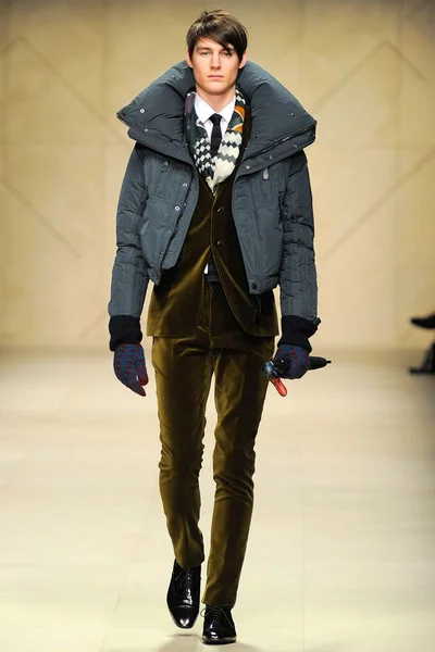 Look 41